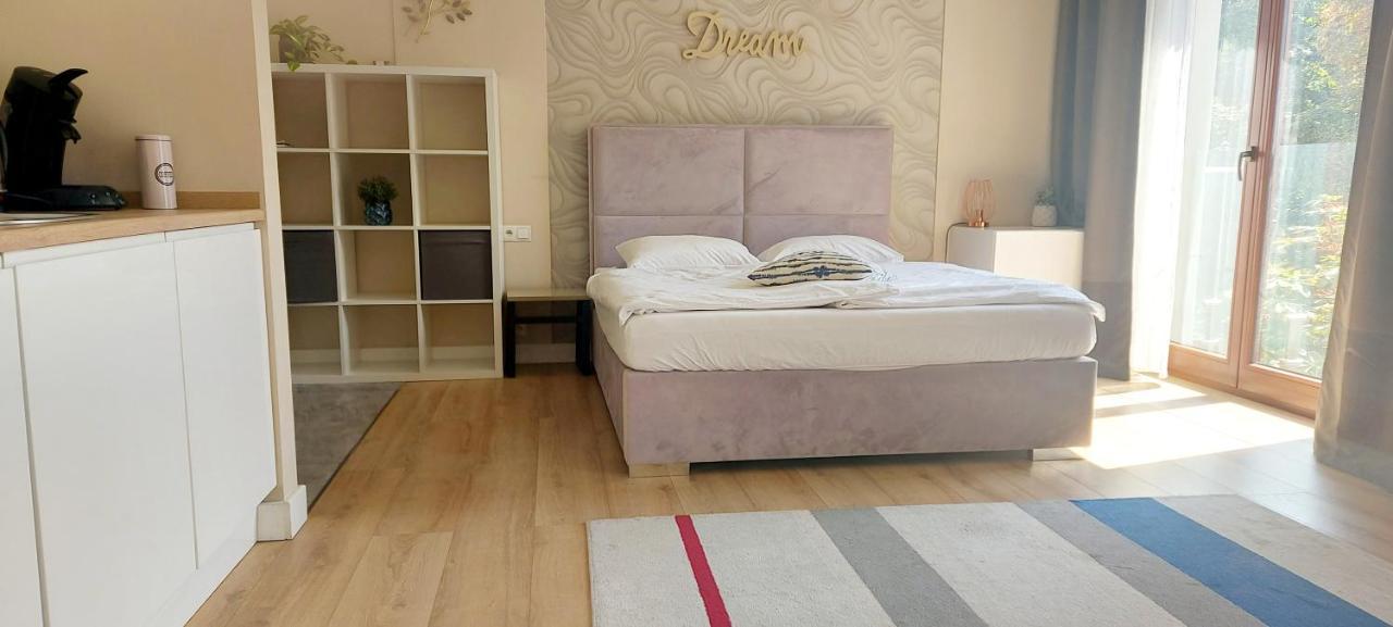 L&L Apartment Old Town Poznan Ngoại thất bức ảnh