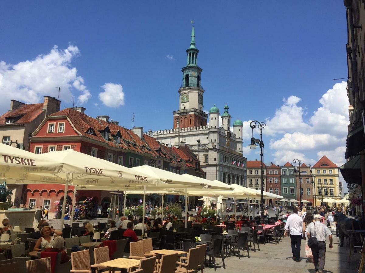 L&L Apartment Old Town Poznan Ngoại thất bức ảnh