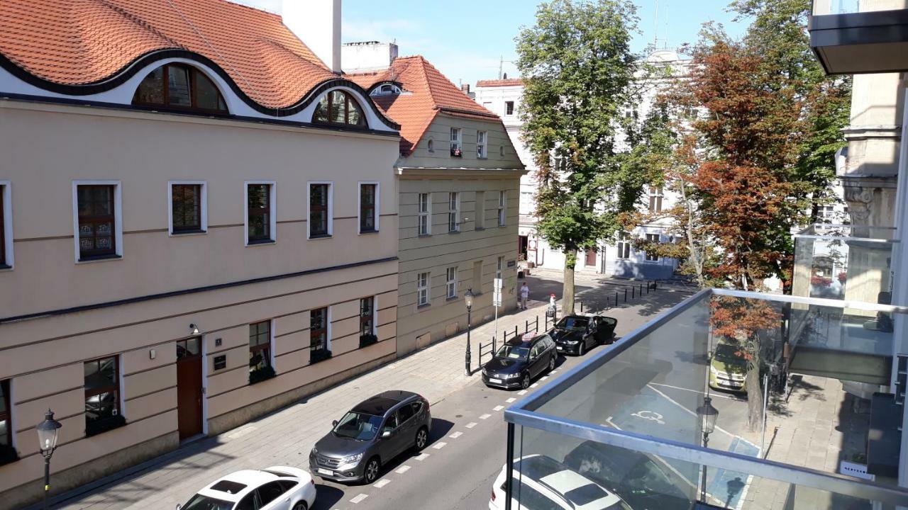 L&L Apartment Old Town Poznan Ngoại thất bức ảnh